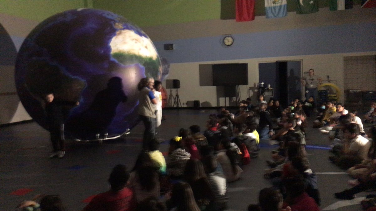 arlenetyndall's tweet image. @SciencePrograms This morning’s presentation was great! The students tea enjoyed it! Thank you!@KirkElementary #KirkCan #thirdgradescience #earthmoonandsun