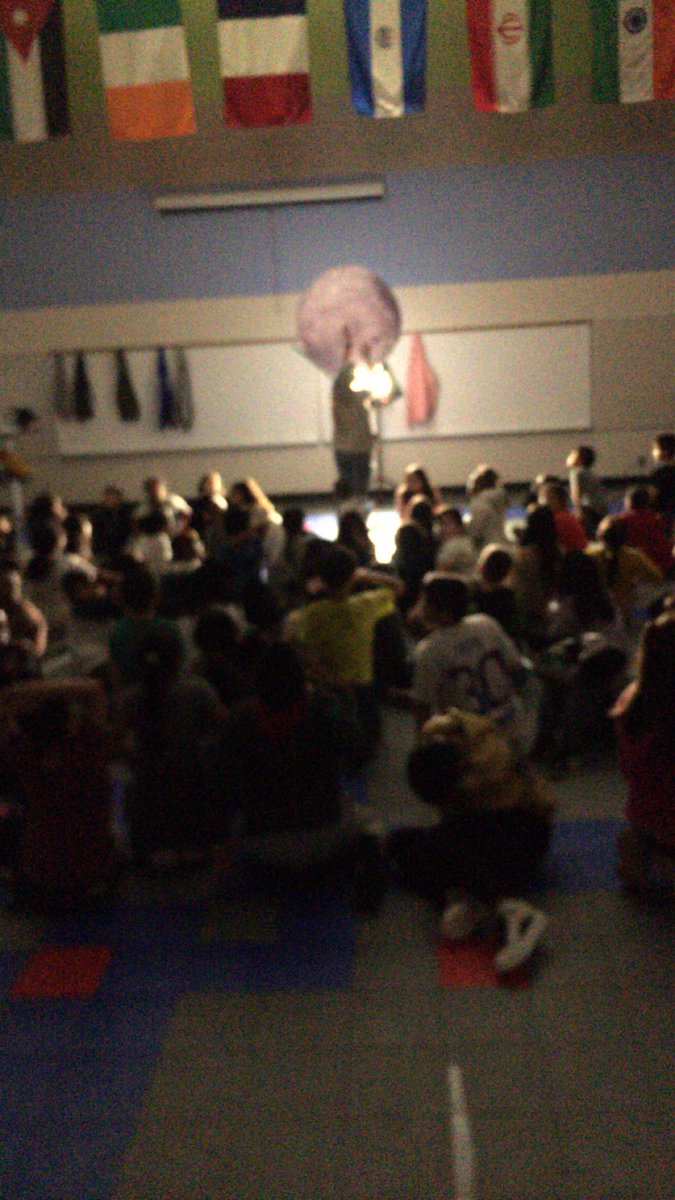 arlenetyndall's tweet image. @SciencePrograms This morning’s presentation was great! The students tea enjoyed it! Thank you!@KirkElementary #KirkCan #thirdgradescience #earthmoonandsun