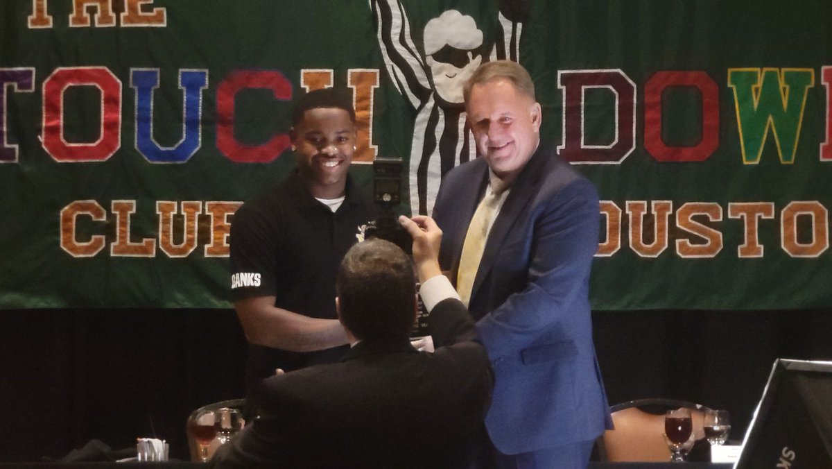 Coach Samuel Padgitt (@samuelpadgitt) on Twitter photo <a href="/HoustonTDClub/">Houston TD Club</a> Blessed & Honored for this to be an annual event for <a href="/MarshallBuffs/">Marshall Buffalos</a> <a href="/coachjameswill/">James Williams</a>
<a href="/jakoby_banks/">“THE JOKER”✝️</a> <a href="/JSample27/">Jordan Sample⚠️</a>
#MBLOCK #FBISD <a href="/HoustonTDClub/">Houston TD Club</a> Blessed & Honored for this to be an annual event for <a href="/MarshallBuffs/">Marshall Buffalos</a> <a href="/coachjameswill/">James Williams</a>
<a href="/jakoby_banks/">“THE JOKER”✝️</a> <a href="/JSample27/">Jordan Sample⚠️</a>
#MBLOCK #FBISD