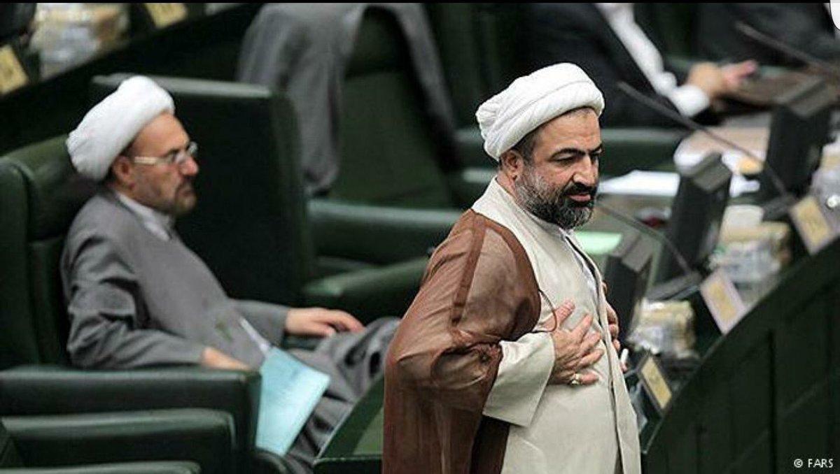 _hamzad's tweet photo. + ای واااای ممه هام کوووو ؟؟ 

#مهسا_امینی https://t.co/Ogf61fkclM