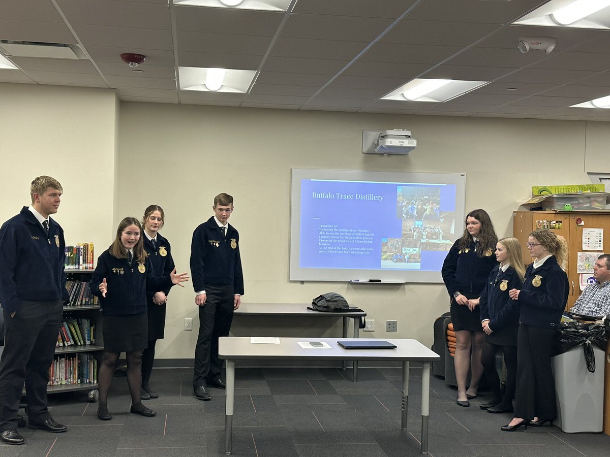 EV FFA did a great job of presenting to the school board about their National Convention experience. The board commended them on their professional appearance and delivery! Way to go!