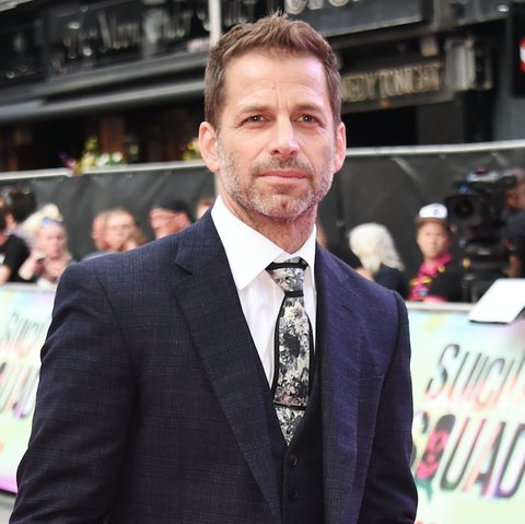 sandansh6's tweet photo. Hey @JamesGunn you can NEVER be Him.
Hey @wbd Bring ZACK SNYDER BACK.
#BringBackZackSnyder.❤️
#FireJamesGunn https://t.co/cgBrUCBMix