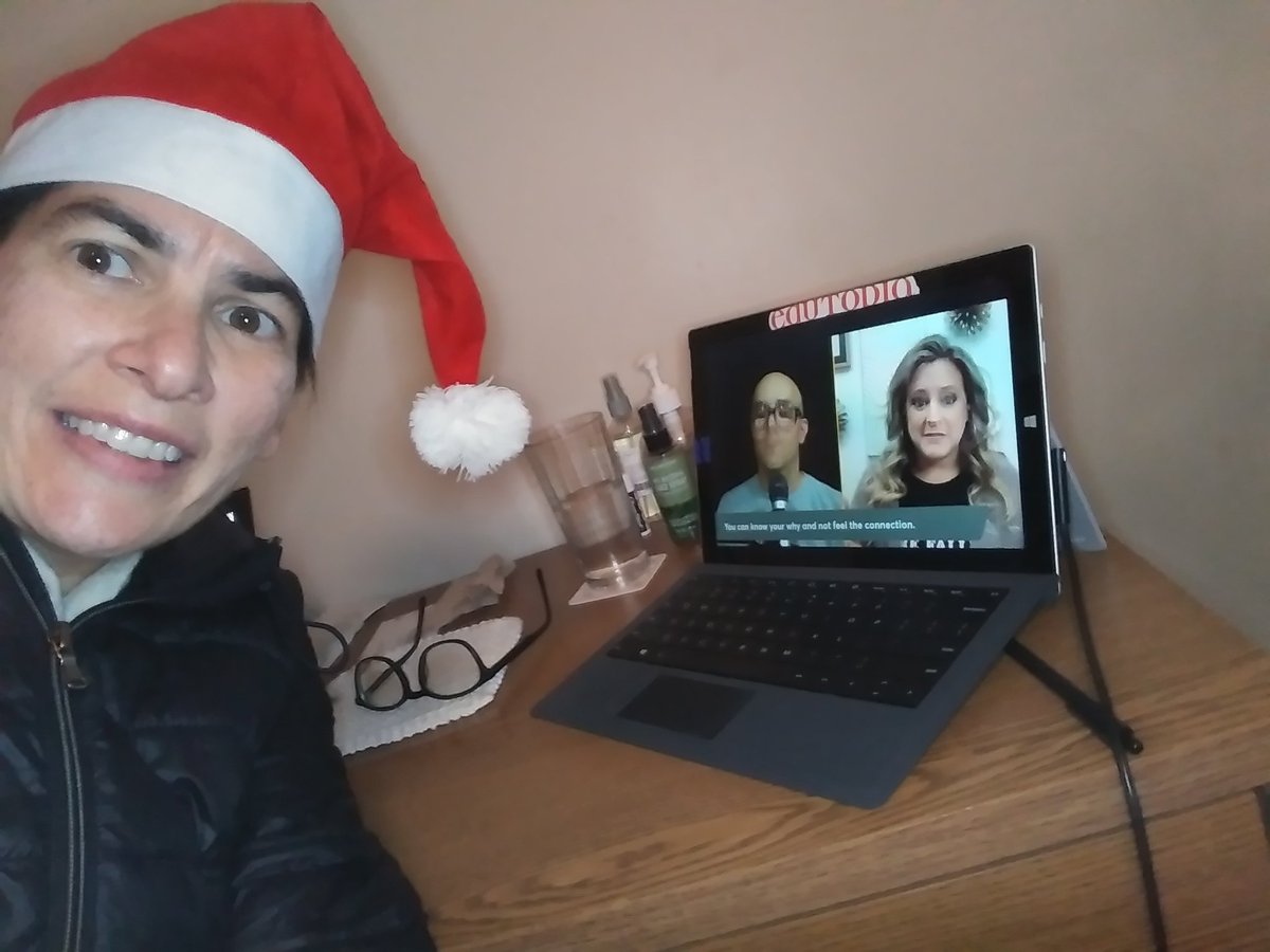 MrsPteaches2016's tweet image. I&apos;ll be sharing this session with my colleagues, very needed!  &quot;You might not know how to implement your &quot;why&quot;in your circumstances.&quot;  Educators want to be engaged, but the profession is soo hard!  #DitchSummit #DitchContest Btw, I put the hat on just 4 the pic. @DitchThatTxtbk