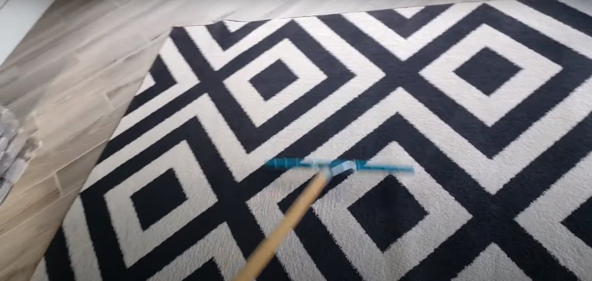 David E. Johnson tweet media