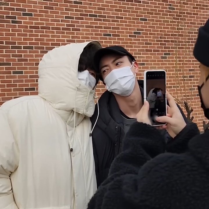 ⊹ 𝙏𝙅 ʕ •ᴥ•ʔ ⊱ ꕥ 𝙏𝙝𝙚 𝘼𝙨𝙩𝙧𝙤𝙣𝙖𝙪𝙩 ꕥ ⊰ tweet media