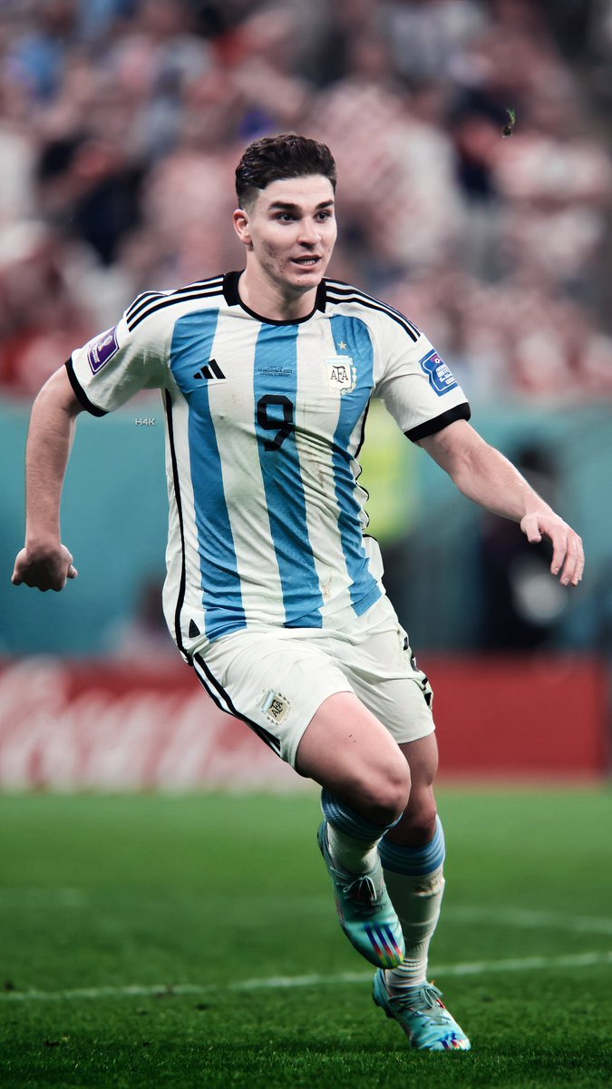 4K #Wallpapers 
   └📂 Football
      └📂 ARGENTINA 🇦🇷
#FIFAWorldCup #ArgentinaVsCroatia #ARGCRO #GOAT𓃵 #Messi𓃵 #Argentina #Trending