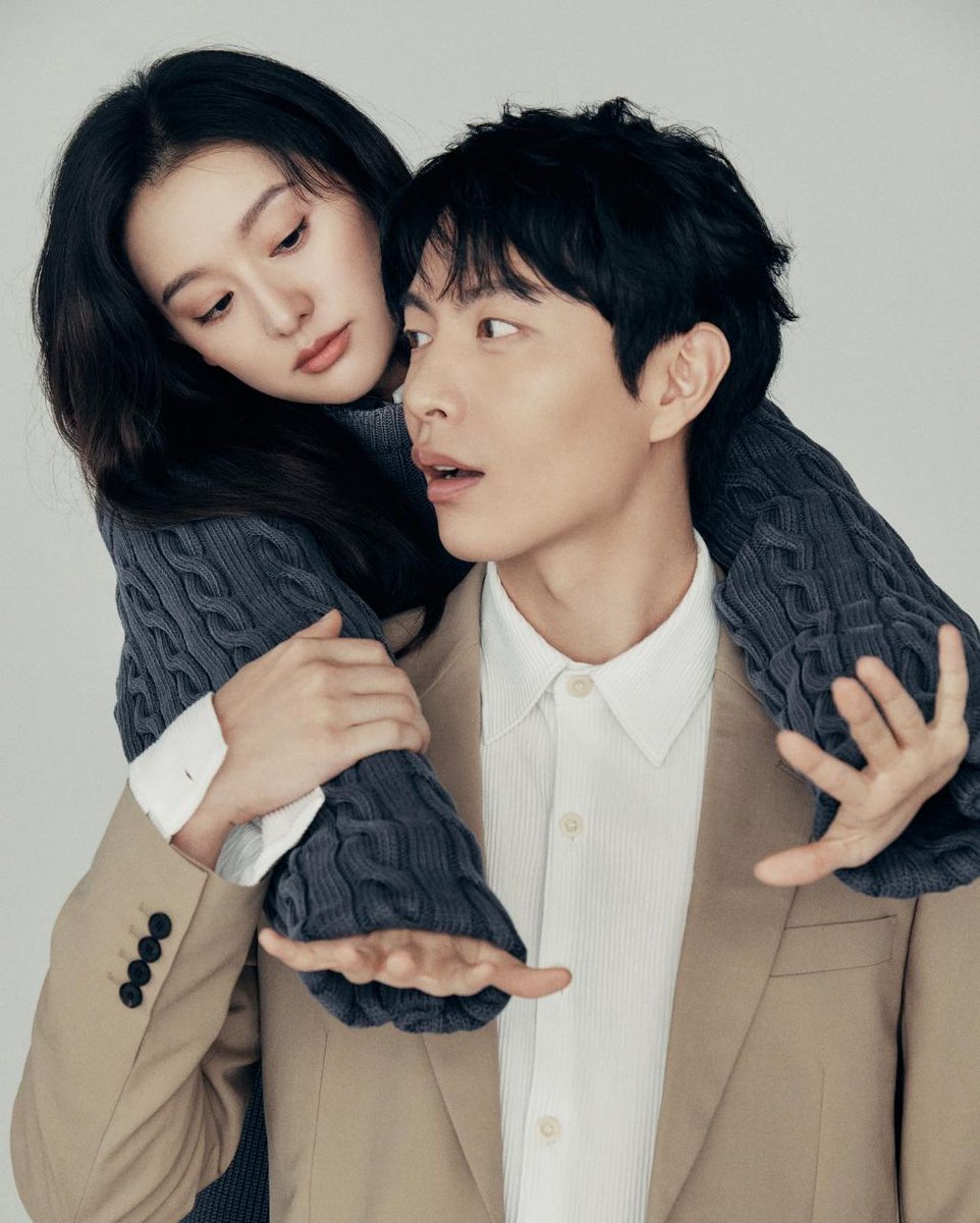 kimjiwon_L's tweet photo. [UPDATE] Kim Ji Won sent a Support Truck to Lee Min Ki for his drama titled <HIP>

Caption: .
보은 대추차!
염미 고마워.
(인증샷 타이밍 놓침🥲)

Minki called Jiwoni "Yeom Mi" 🥰💕

YEOM SIBLINGS 🥺😭😍

#KimJiWon #LeeMinKi #MyLiberationNotes https://t.co/wXHeggPqh4
