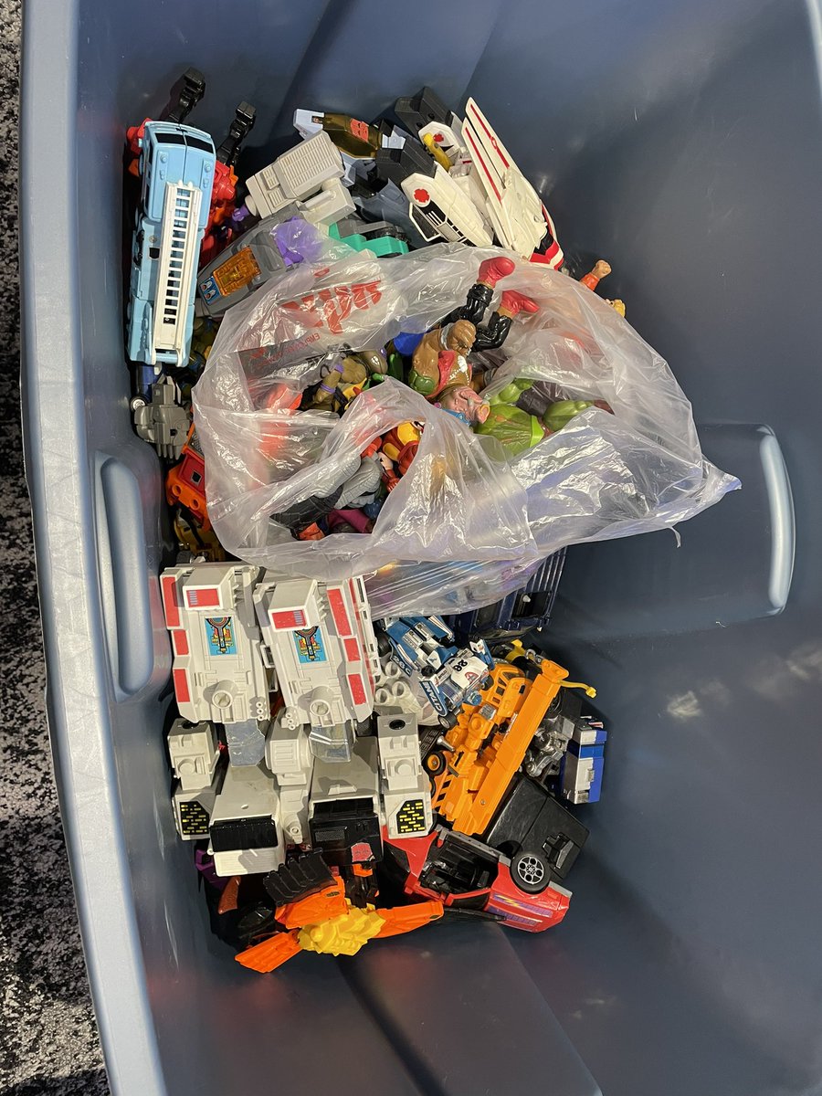 RyantheMillsap's tweet photo. My coworker gifted me a huge tote of 80s toys. I’ll update what I find https://t.co/uGane2SX6J
