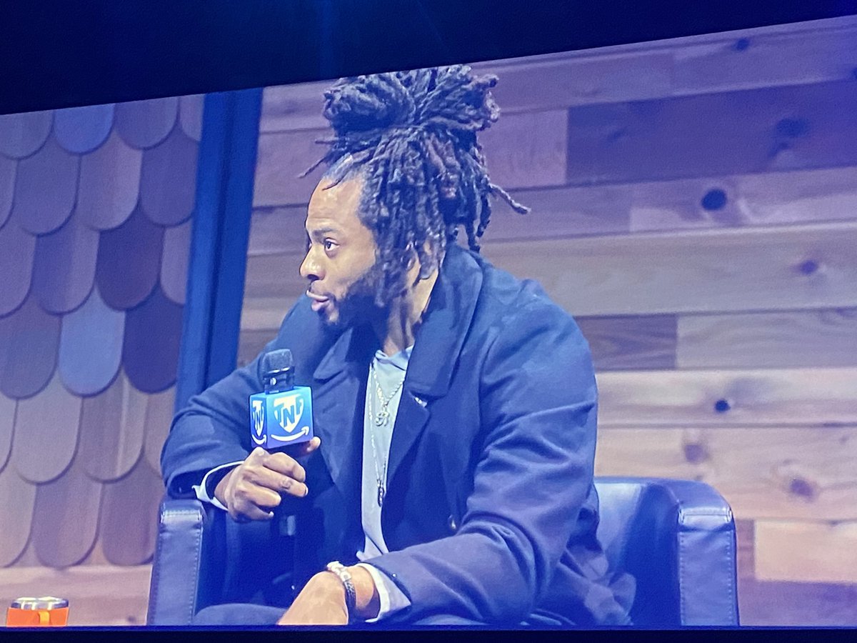Joemazings's tweet photo. Almost 9 years ago I put together a 9-story homage to @RSherman_25 ‘s Immaculate Deflection to take the @Seahawks to the Super Bowl. Today, I finally got to talk to him about it in person and it was worth the wait!

Find me on Peloton, 25 (joemazing). #WallOutWednesday https://t.co/yOEroZEn8u