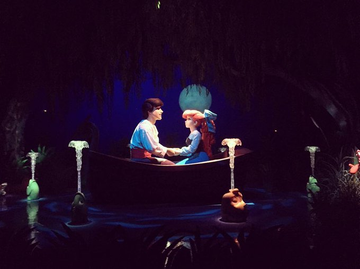 Amysdgg's tweet photo. Every woman has a princess dream https://t.co/JvNS2eNAby