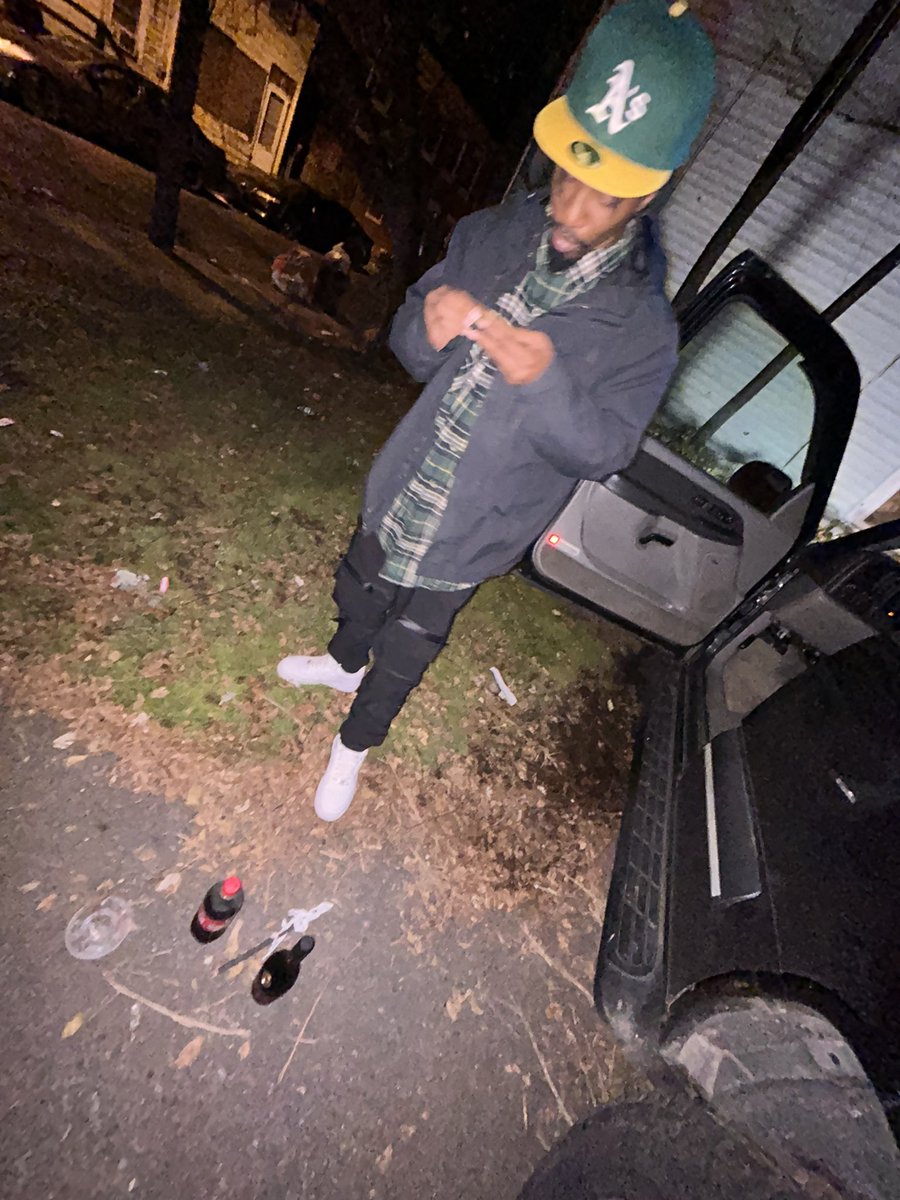 Amilliano_'s tweet photo. Way that I been movin I know that Imma last #LastOfADyinBreed #OnMyAGame #Amilli #HappyAnniversary2Me #BirthdayBoy #InMyMode https://t.co/XI154179g7