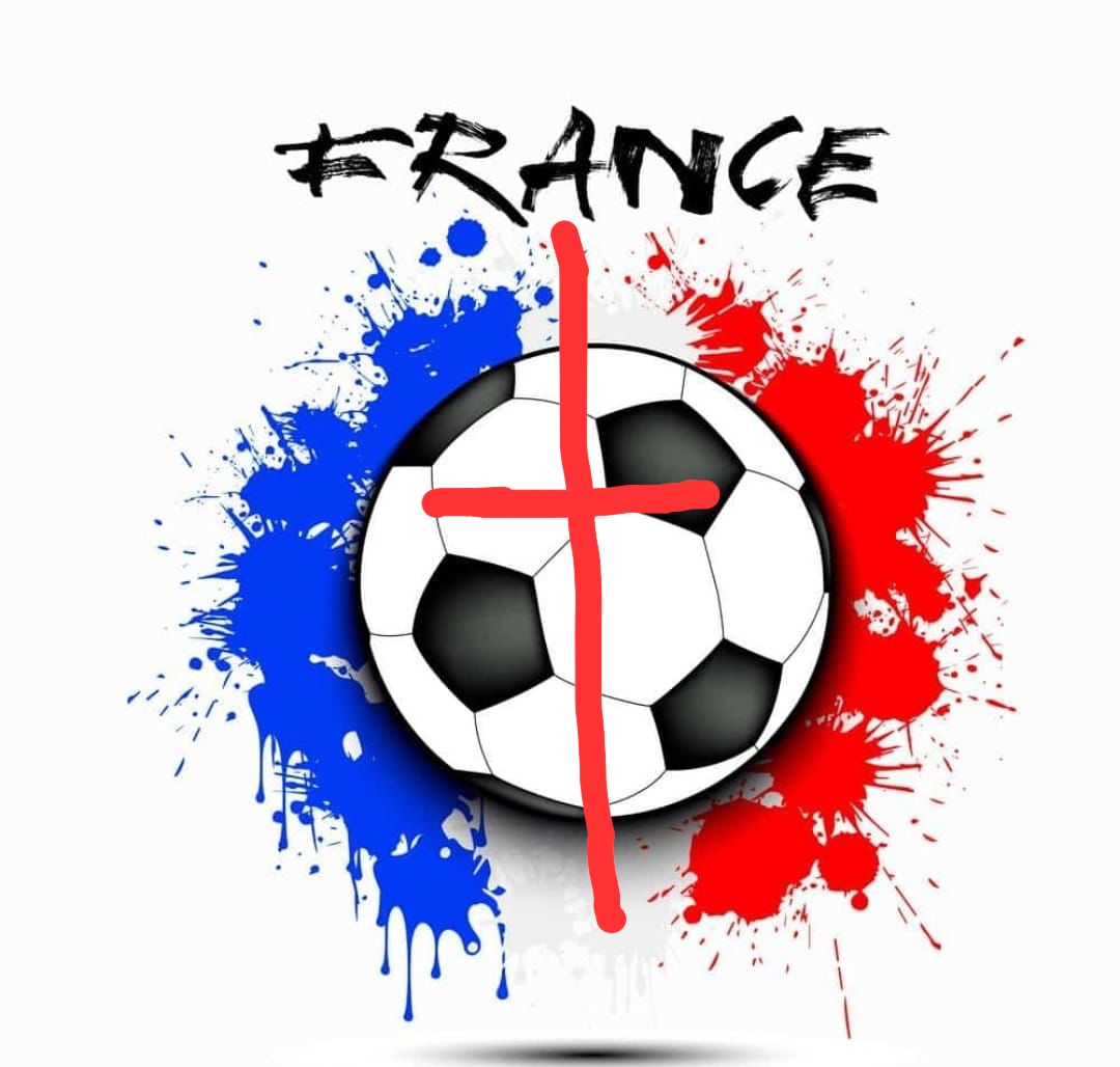 شكرآ لفرنسا، لأن وفّرت هَجمه همجيّه عالأشرفيه وتكسير شجرة العيد فيها!
#vive_la_france