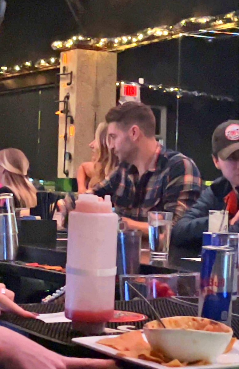 Ronnie Tomlin tweet media