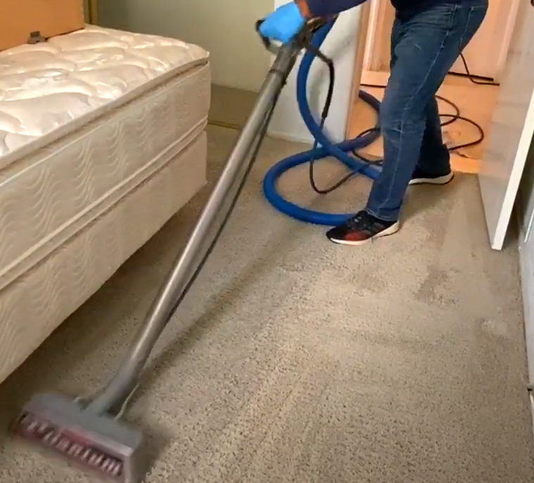 David E. Johnson tweet media