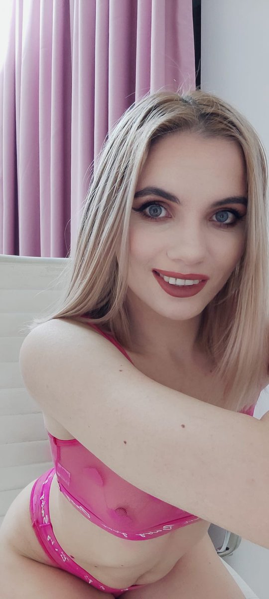SierraaJay's tweet photo. @AdultBrazil @TheWaringWomen  @Coach0302 @TheCamGirlArmy @Assman3pt0 @keepmeintrigued @carlosbb588_bb @Hawker881_Promo @BedBunnyz @SexcamBooster @LuciferPromo1st @Guhndul @Wetgirlslive @zupergeil40 @Booty_Kingdom_ @HotPromotes @terry_847 @johnboyt_2 @HornyDutchy https://t.co/1wi435nDWs