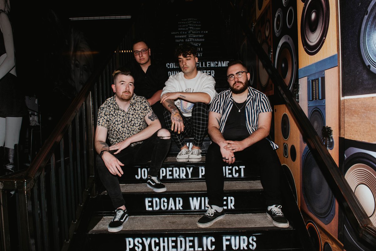 Tonight in Kitchener! <a href="/RoomforBand/">Living Room for Small</a> is taking over The Hub. Tickets available online &amp; at the door. Tickets: bit.ly/LIJ-KIT 🎫
Doors 7:00pm
<a href="/coywolvesband/">The CoyWolves</a> 7:30pm
<a href="/LostInJapanBand/">LOST IN JAPAN</a> 8:15pm
<a href="/RoomforBand/">Living Room for Small</a> 9:00pm

#Concerts #Kitchener #DTKitchener #Waterloo #KWRegion #KWEvents