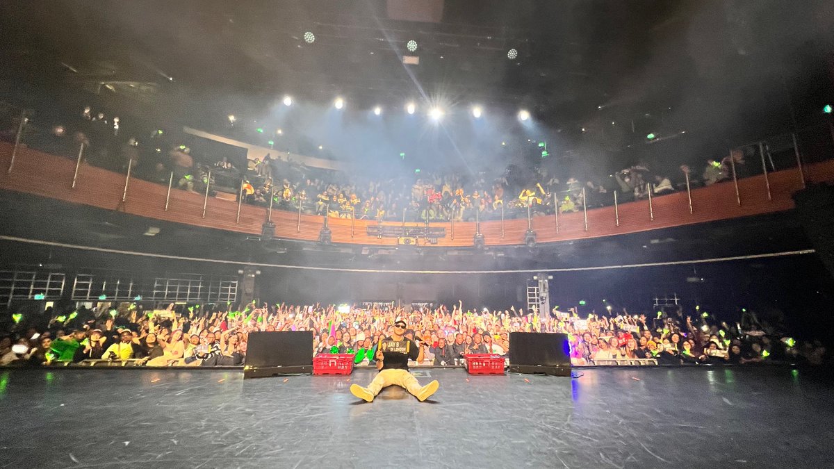 [📸]

Thank you 💚🇬🇧!

#JAYB #제이비 #카덴차 #CDNZA
#2022JAYBWorldTour #Tape_Press_Pause
#2022JAYBWorldTourinLondon