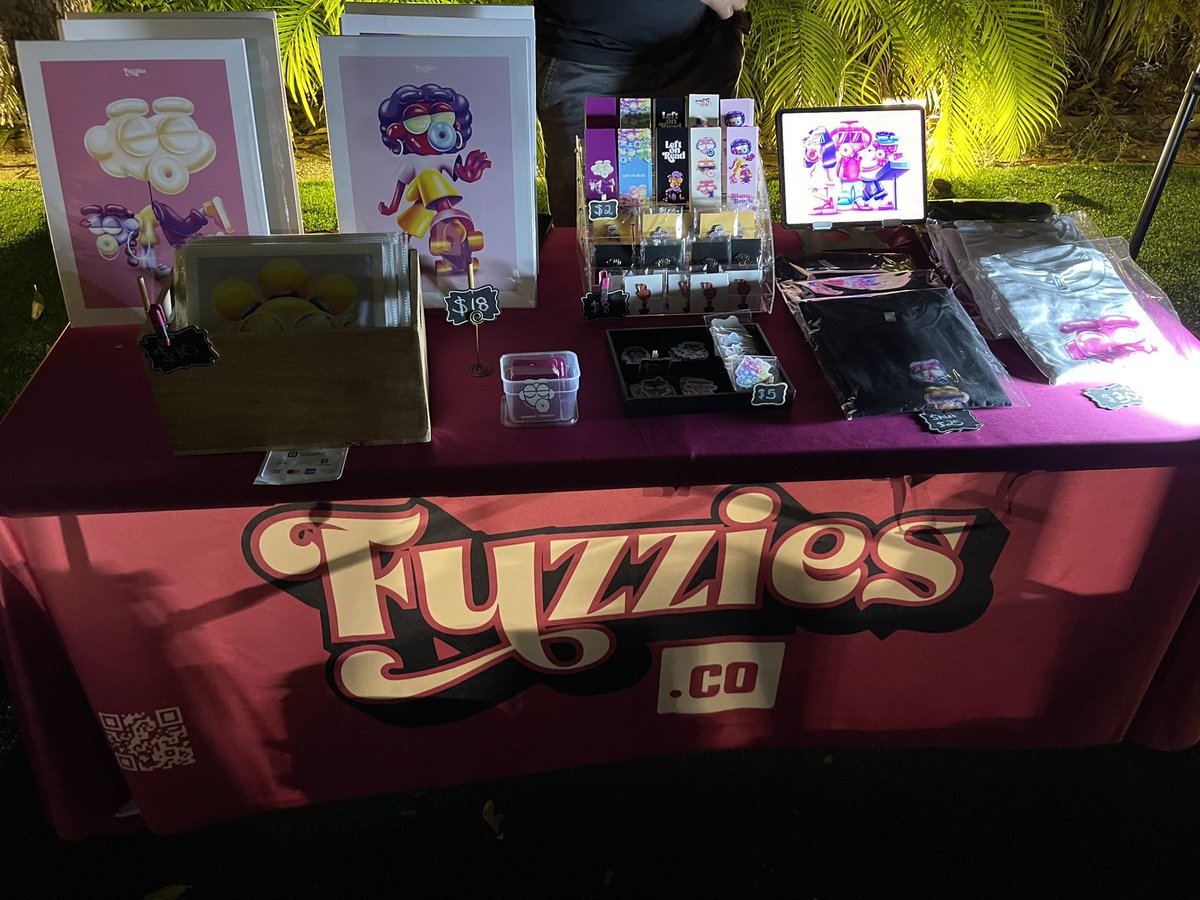 FuzziesCo's tweet photo. Flash back to our booth setup at Art Basel #FuzziesatBasel https://t.co/HwCp2ba4Ey