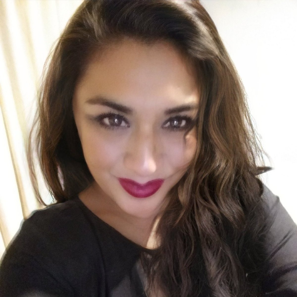 LucilaTorresMe1's tweet photo. #NuevaFotoDePerfil https://t.co/ffNFRFHVrF