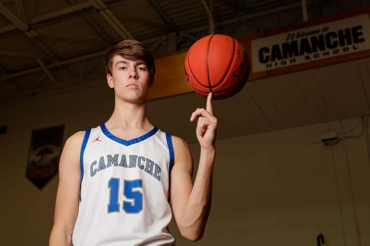 mattcoss78's tweet photo. This week's Iowa Pacesetter is Camanche 6-foot-8 senior Zane Witt. Despite drawing plenty of attention from opposing defenses, Witt has found a way to thrive for the Storm. 

https://t.co/doXQ4FjSku

#iahsbkb https://t.co/xoPm0L8w3E