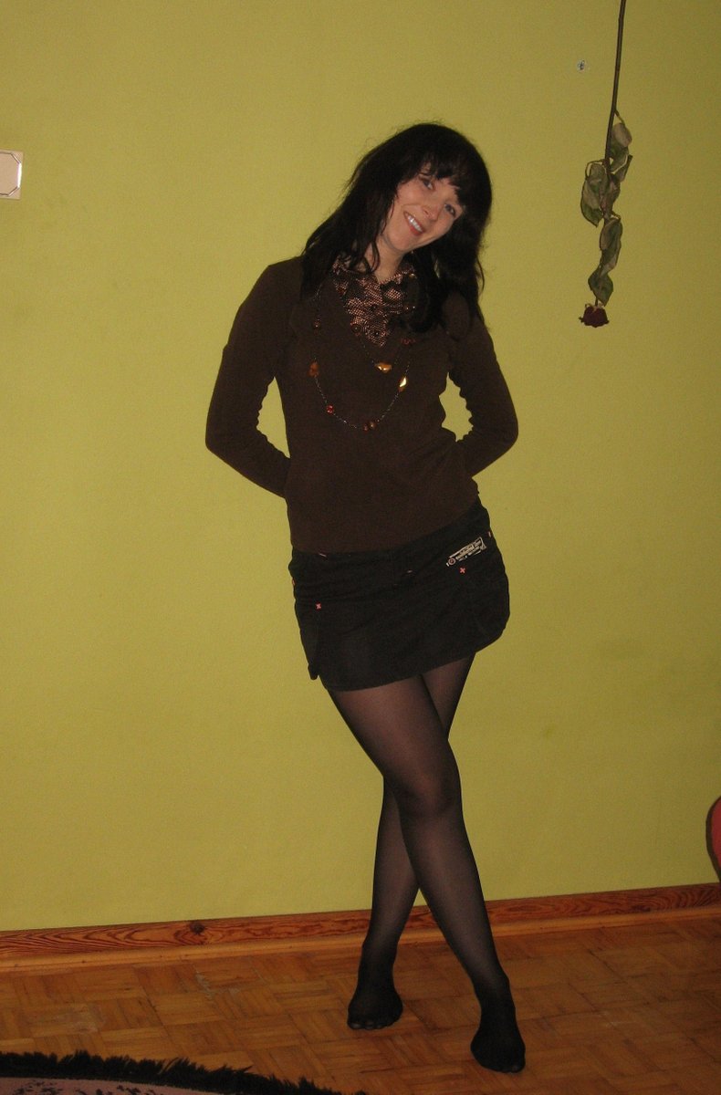 Amateur Pantyhose On Twitter Miniskirt And Black Pantyhose 