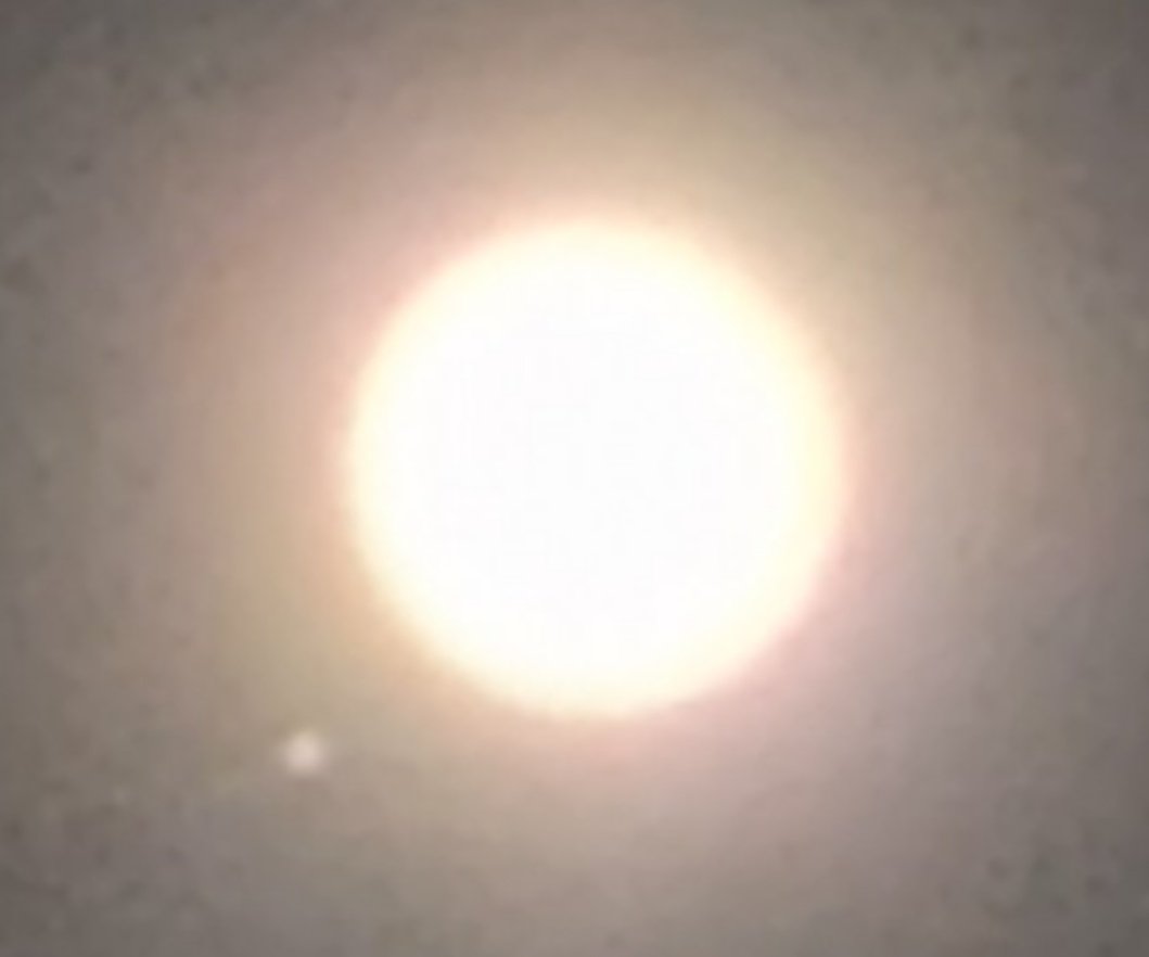 3rd_abraham's tweet photo. +6
Happening right now!
#FullMoon #MarsEclipse
That's #Mars on the lower left of the moon. https://t.co/8NKfwuGo3I
