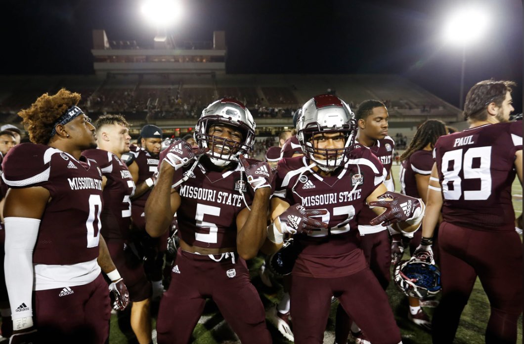 christianearlss's tweet photo. Blessed to announce that I have received an offer from Missouri State! #AGTG https://t.co/XSf6f3QOSs