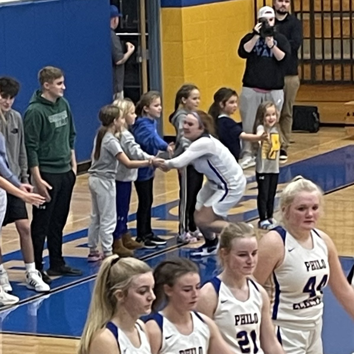 hrjberg's tweet photo. Let’s go, Lady Electrics!🏀⚡️ #4thgrade #ladyelectrics #futureelectrics https://t.co/4FiPq0qbqz