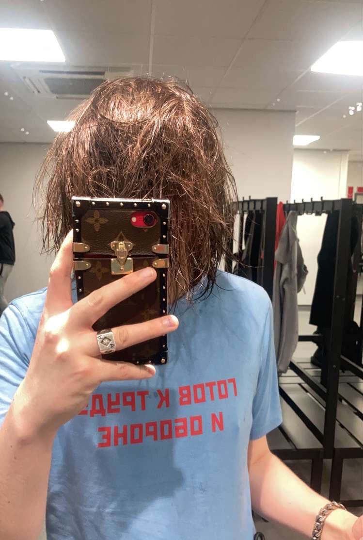 DownloadFolder's tweet image. Riot