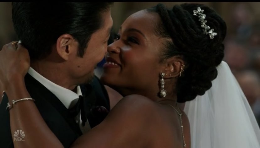 realdowntovenus's tweet photo. A wedding to remember! Iβm so happy they got the ending they deserved π (April looked so stunning) #chexton #ChicagoMed https://t.co/1Qougm4f4h