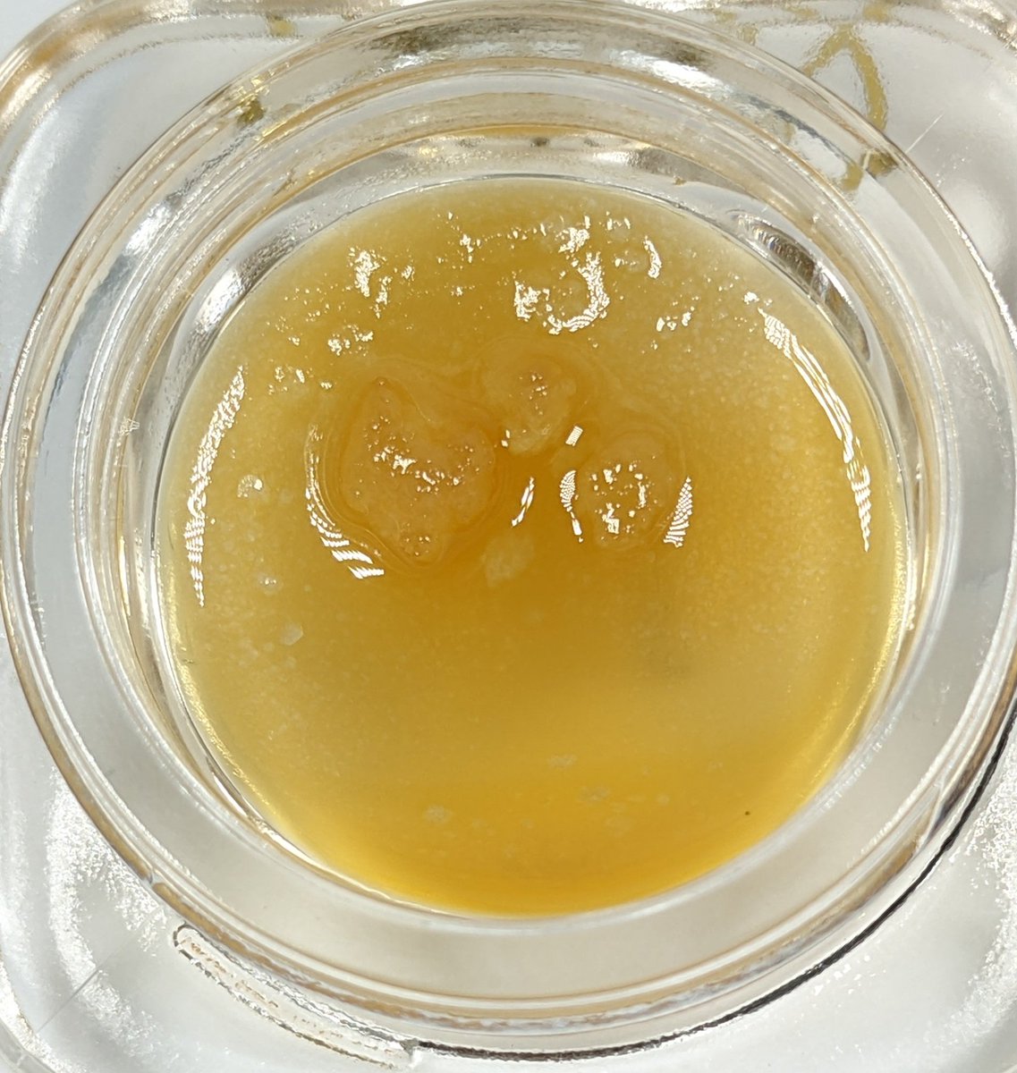 northcoastjv's tweet photo. How about some Banana Cooler Live Resin from Humblebee Processing? ๐ฅ ๐ ๐ฆ #annarbor #michigan #dabs #arborside https://t.co/NBvbEfcwUm