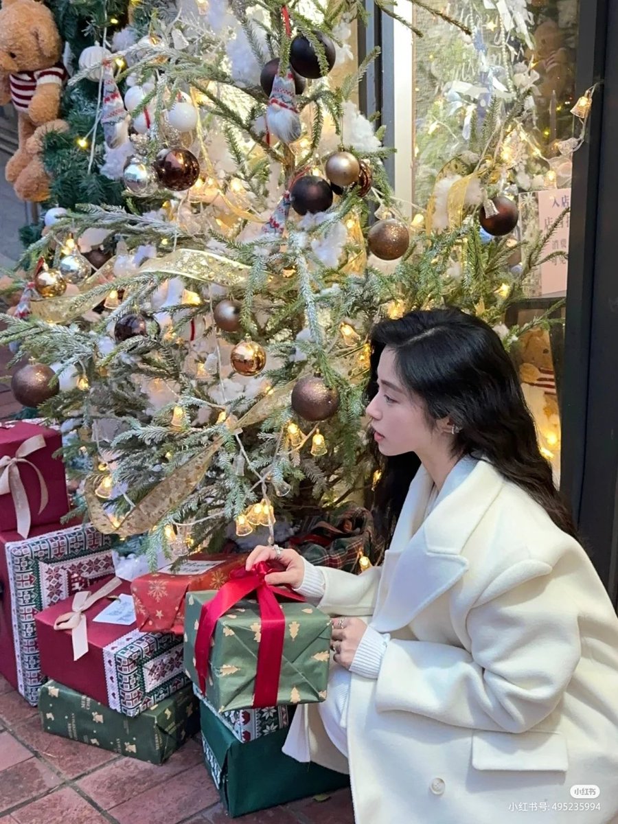 Nurhalidalida's tweet photo. Cantik deh 💞 #遇见友情人 #iwanttomeetyou #meetfriendandlove #coupleship #CoupleGoals #datingvarietyshow #varietyshow https://t.co/W2mVvC3wjI
