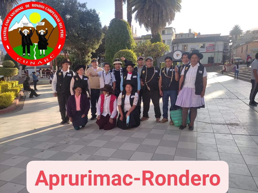 Herman@s es hora de organizarnos y pedir adelanto de elecciones generales.
Los intereses de nuestra patria, no puede estar en manos de unas cuantas elites del país, los hijos del pueblo tambien tenemos derecho a dirigir al País.
¡Viva la lucha del Pueblo!
#AsambleaConstituyente
