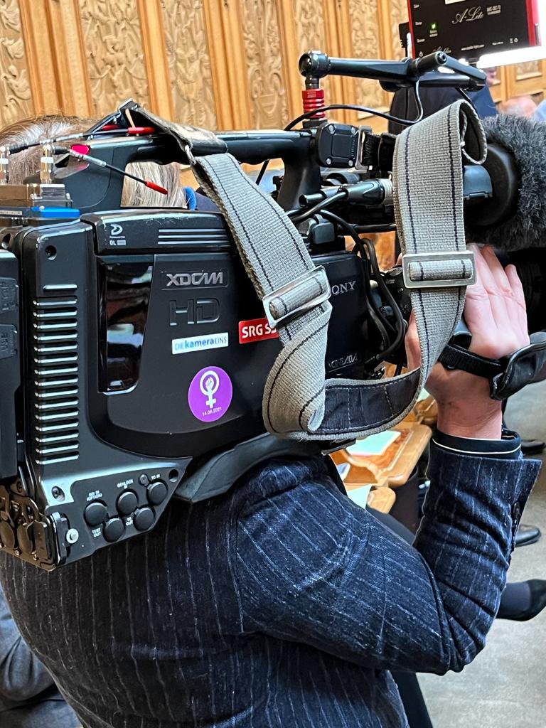 Heute im Nationalratssaal – aber nein <a href="/srfnews/">SRF News</a> ist nicht links und politisch vollkommen neutral.