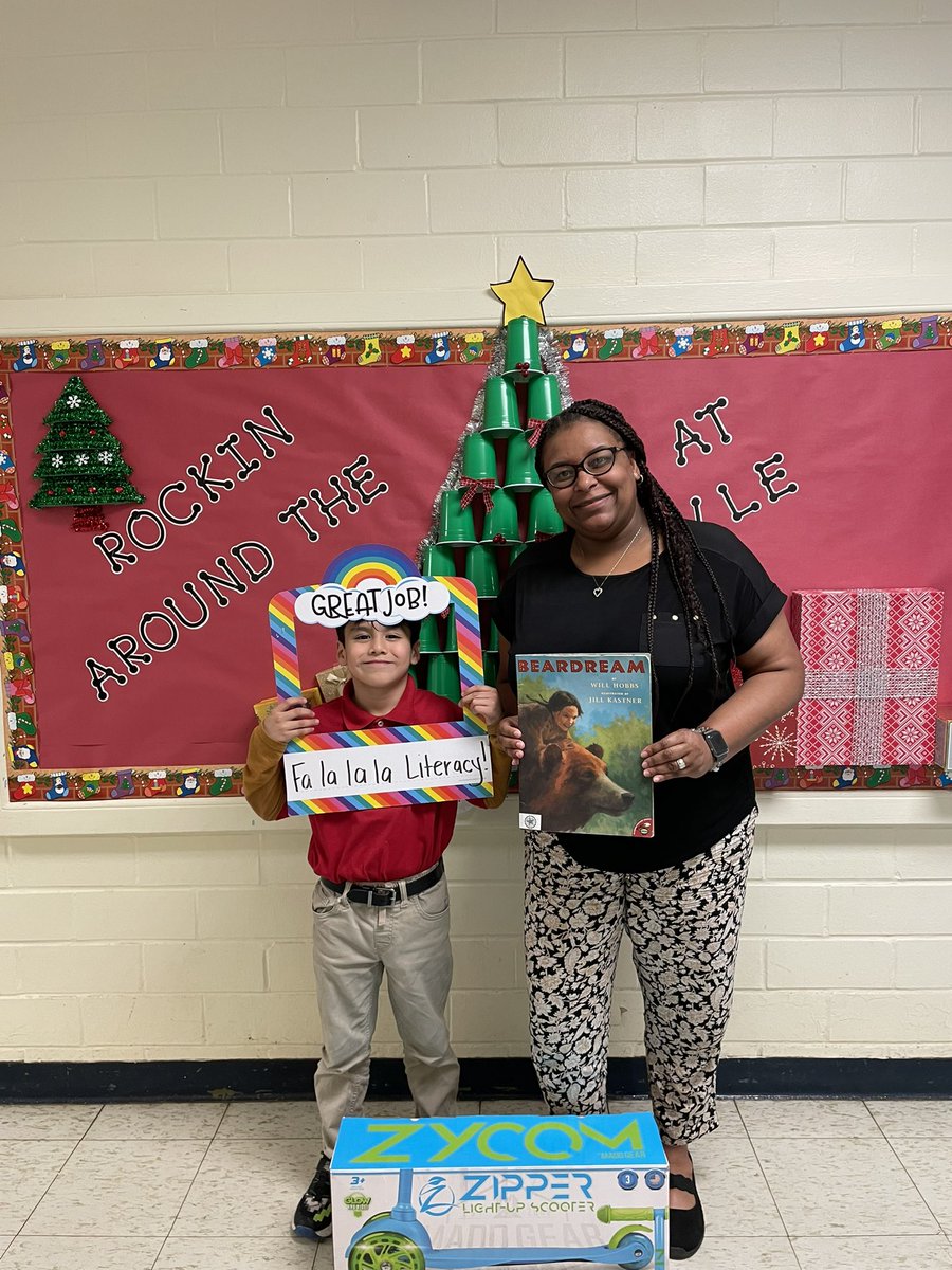 KalandraLoyd's tweet photo. Fa La La La Literacy 📚 Our 3rd Proficient Reader read above grade level!!!

“Literacy is the cornerstone of development”
We are ❤️Little Viking💙 proud!!

#CPSBFamily
#literacymatters
#LAExcellentEducators https://t.co/IpyuwC6RNu