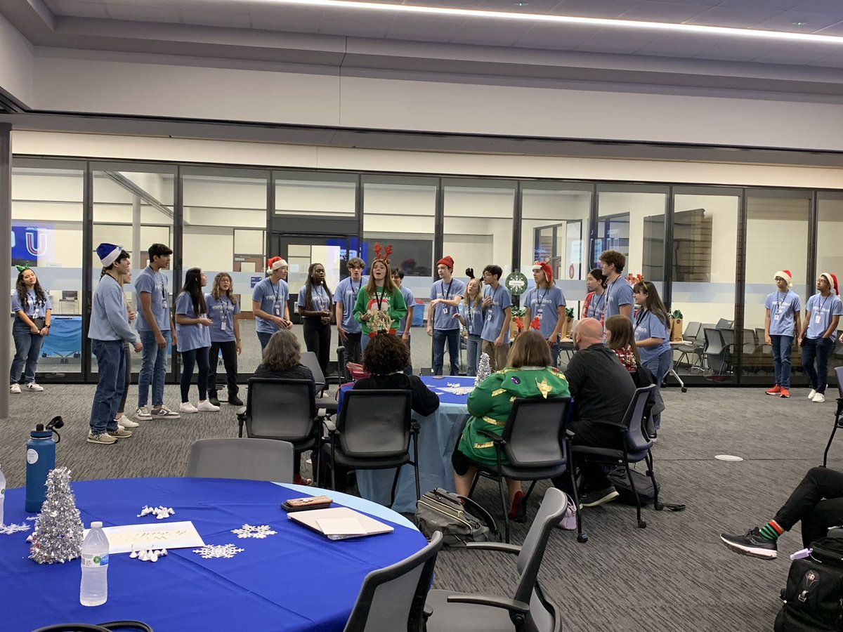 TrueTrueje's tweet image. Thank you LISD district admin for a fun and much appreciated holiday luncheon. The FMHS choir performed beautifully! We have so much to be thankful for in LISD! @LoriLitchfield @loridrapp @plunkett_andy #OneLISD