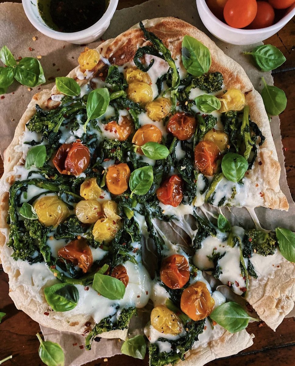 "Wednesday pizza nights!! Broccoli Rabe and Cherry Tomato Pizza for a mid week pick me up! 📸: @daniela_dish " #eatbroccolirabe #broccolirabe #pizzalovers #pizzalove