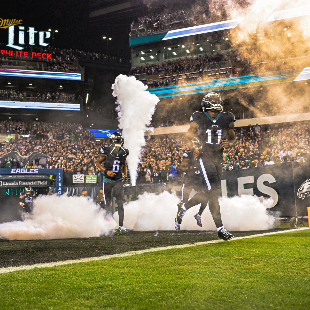 You know who we're going with

@1kalwaysopen_ 
@DeVontaSmith_6 

#ProBowlVote