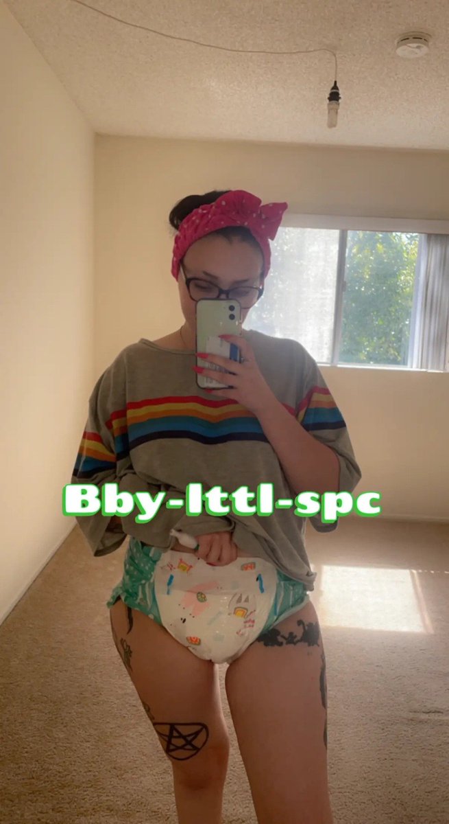 bby_lttl_spc's tweet image. 