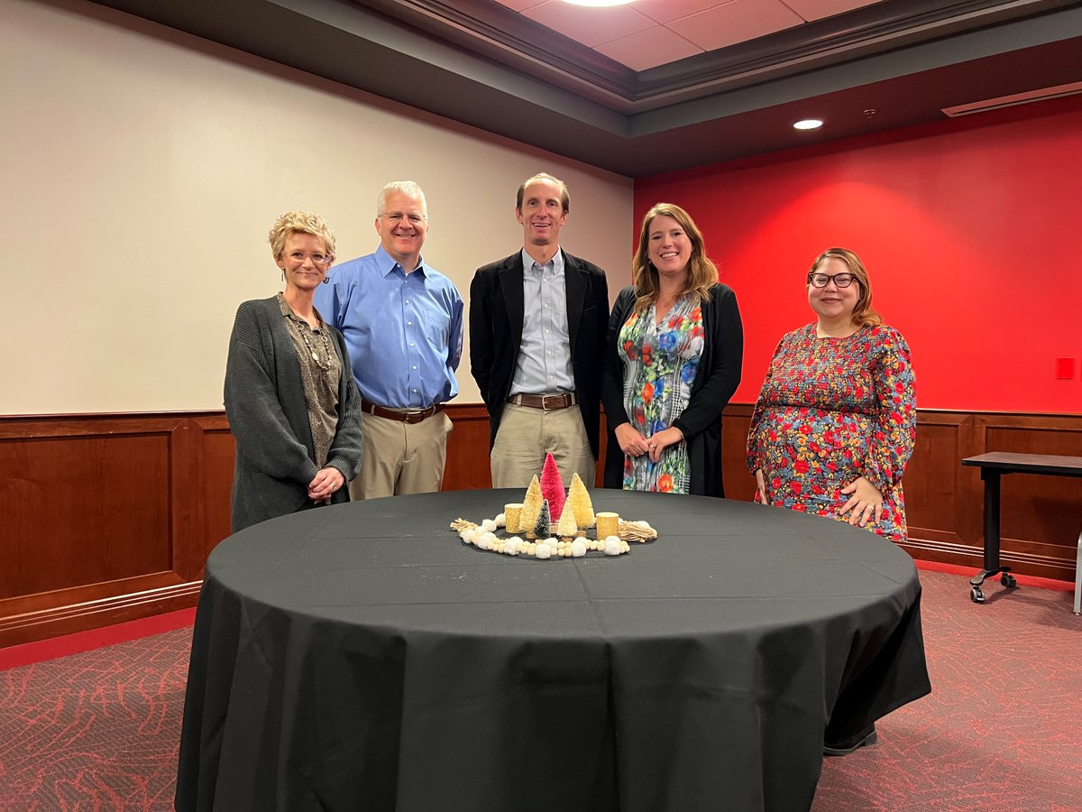 Congratulations, Dr. Brittany Martin of the Criminology & Sociology Dept. (far right) on receiving a Teaching Honor recognition! We thank you for your outstanding dedication to our college and our students. 👏🏽 #IAMPCAL @wku @wkucitl