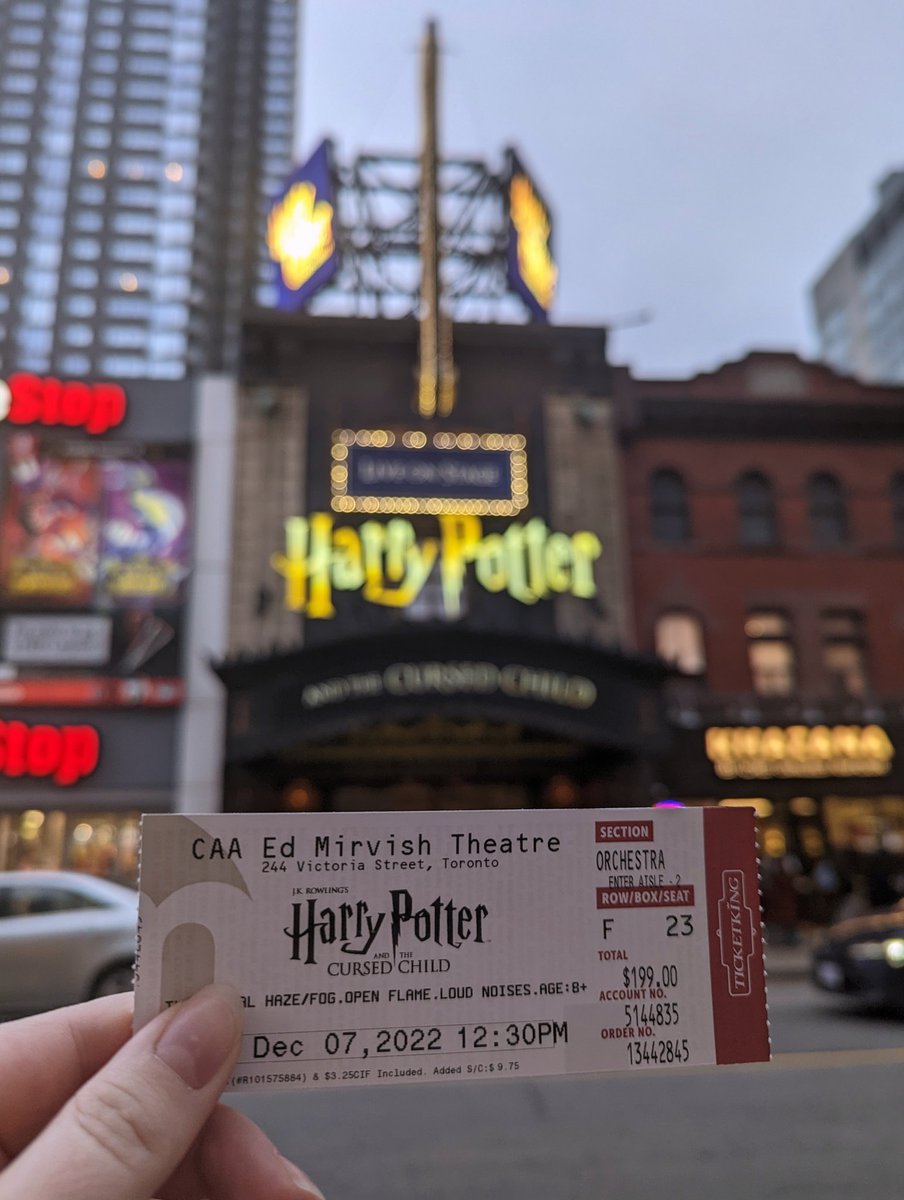 thatgalpaul's tweet photo. I missed the stage. #cursedchildCAN #HarryPotter https://t.co/dXiiPfjSV3