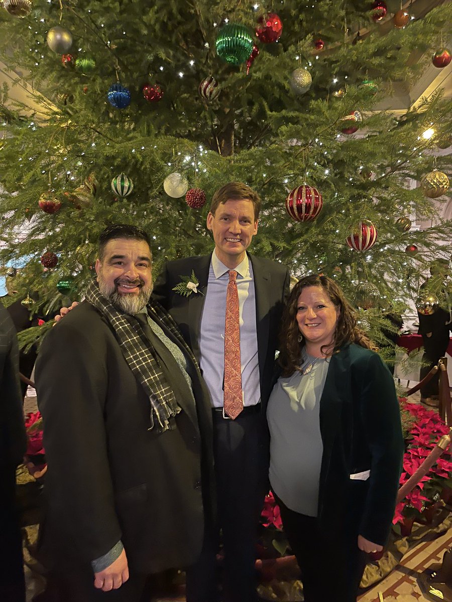 HKailley75's tweet photo. A great balanced cabinet that has diversity and regional balance! Excited to work with these minister’s to make sure Workers are front and centre in BC! #BCFED22 https://t.co/ThBRfJewKy