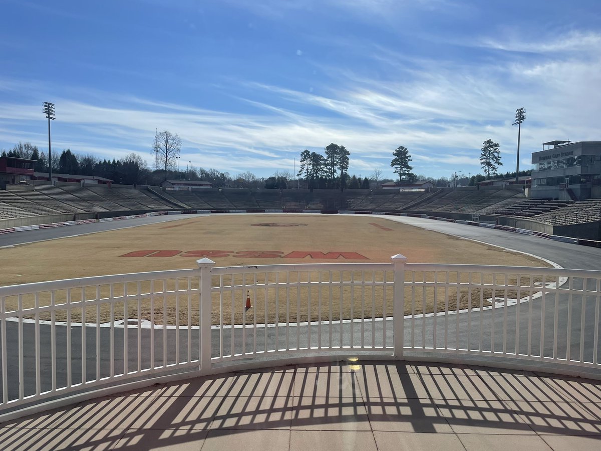 After a great conversation with <a href="/CoachHolmes_OL/">Chris Holmes</a> I’m extremely blessed to announce I’ve been re-offered by Winston Salem State University 🐏🔴