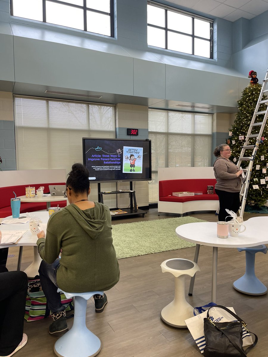 JordannAler's tweet photo. We had a great huddle with our #NEO crew after school regarding enhancing our relationships with our families!  We were also able to spread a little holiday cheer! ☃️ Great conversations!!! @HawCreekES @DrJohnessee #fcsneo #huskypride https://t.co/VGXpbhGaTy