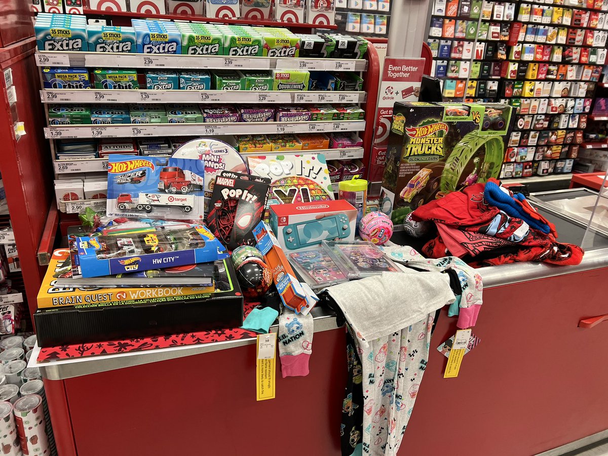 Madelynn tweet media