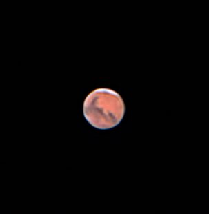 LateNightAstro's tweet photo. Mars is at one of its closest points to Earth right now! Go out and see it rising in the East after sunset and check out my @YouTube channel to see how I took this picture of it!
#mars #Astrophotography #astronomy https://t.co/iM3wTvd8v8