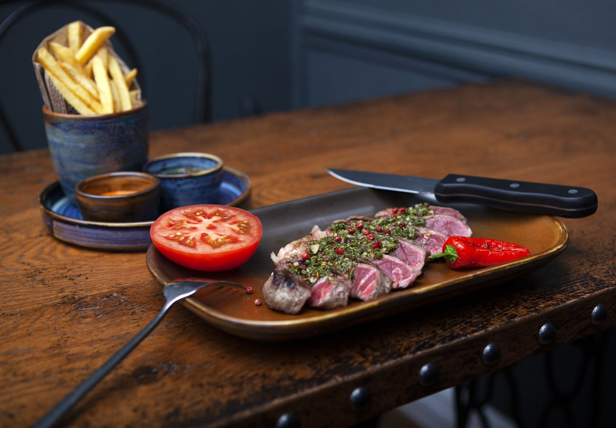 JorgeRestaurant's tweet photo. 𝗗𝗼 𝘆𝗼𝘂 𝗲𝗮𝘁 𝘀𝘁𝗲𝗮𝗸?

#jorgesrestaurant #steakhouse #doyoueatsteak #steaklover #steakrestaurant #jorges https://t.co/TrhZAZdNO2