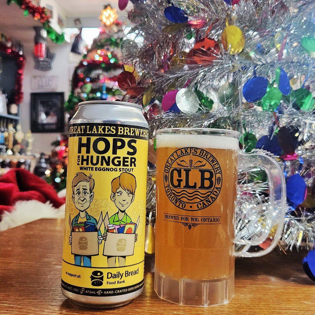 DrunkPolkaroo's tweet photo. This holiday season, it means even more to Be Good, Do Good, Drink Good.
$1 from every can of @GreatLakesBeer Hops for Hunger White Egg Nog Stout goes to @DailyBreadTO and that's a beautiful thing.
Pouring now on Pints with Polk : https://t.co/WDZICJ3QCb https://t.co/U9pGieuXFT