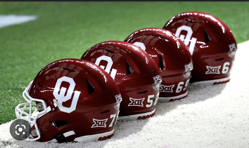 QuincyRhodesJr3's tweet photo. #AGTG AFTER A GREAT CONVERSATION WITH @CoachVenables @MiguelChavis65 @OU_Football I am Blessed to receive An offer!! https://t.co/xbvfHNCmjr
