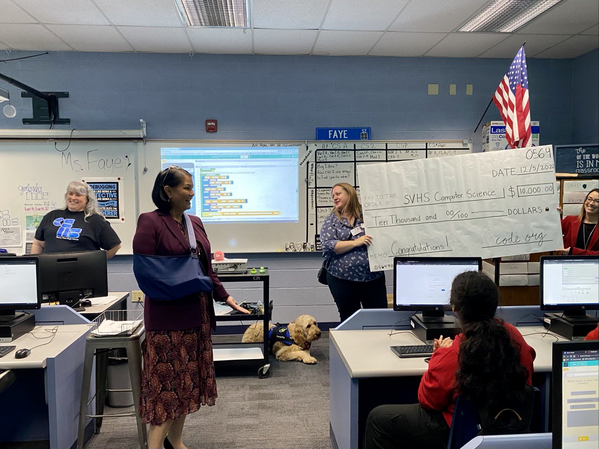 NvstateED's tweet photo. Congratulations to @TinaFaye18 @sierravistahs for being recognized as a #CSLeader and awarded $10,000 by @codeorg to expand computer science at Sierra Vista High School! What a great way to celebrate #CSEdWeek and give students a chance to explore CS! https://t.co/9yKScZty9R